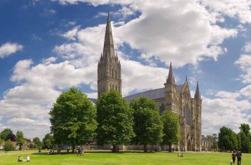 Private Guided Tour Of Stonehenge And Salisbury
