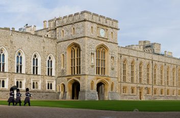 Guided Stonehenge And Windsor Castle Tours